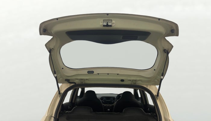 2014 Hyundai Grand i10 SPORTZ 1.2 KAPPA VTVT, Petrol, Manual, 41,453 km, Boot Door Open