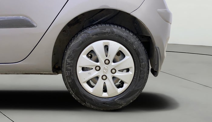 2013 Hyundai i10 MAGNA 1.2, CNG, Manual, 91,614 km, Left Rear Wheel