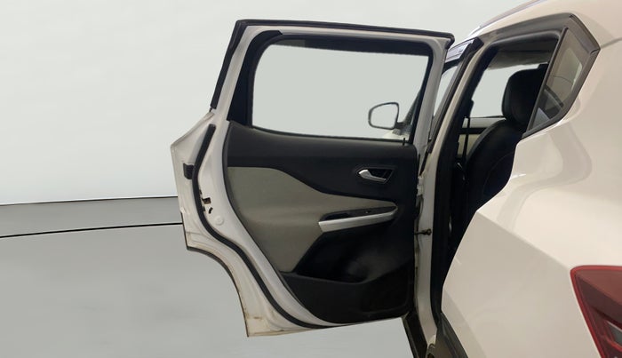 2022 Nissan MAGNITE XV MT, Petrol, Manual, 32,975 km, LHS Rear Door