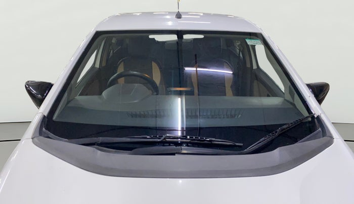 2021 Tata ALTROZ XM DIESEL, Diesel, Manual, 31,485 km, Front Windshield