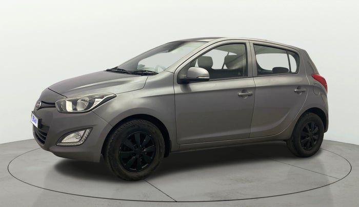 2014 Hyundai Elite i20 SPORTZ 1.4 CRDI, Diesel, Manual, 1,37,256 km, Left Front Diagonal