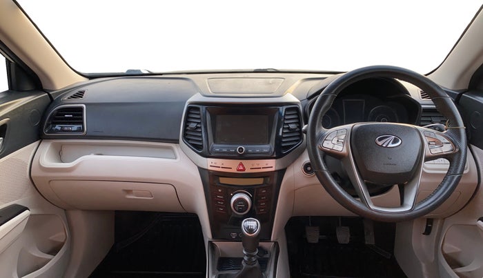 2022 Mahindra XUV300 W8 (O) 1.2 PETROL, Petrol, Manual, 80,884 km, Dashboard