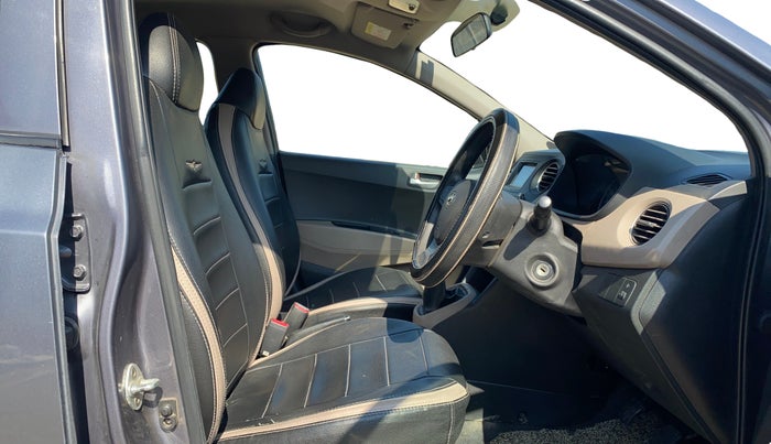 2017 Hyundai Grand i10 SPORTZ 1.2 KAPPA VTVT, Petrol, Manual, 69,687 km, Right Side Front Door Cabin