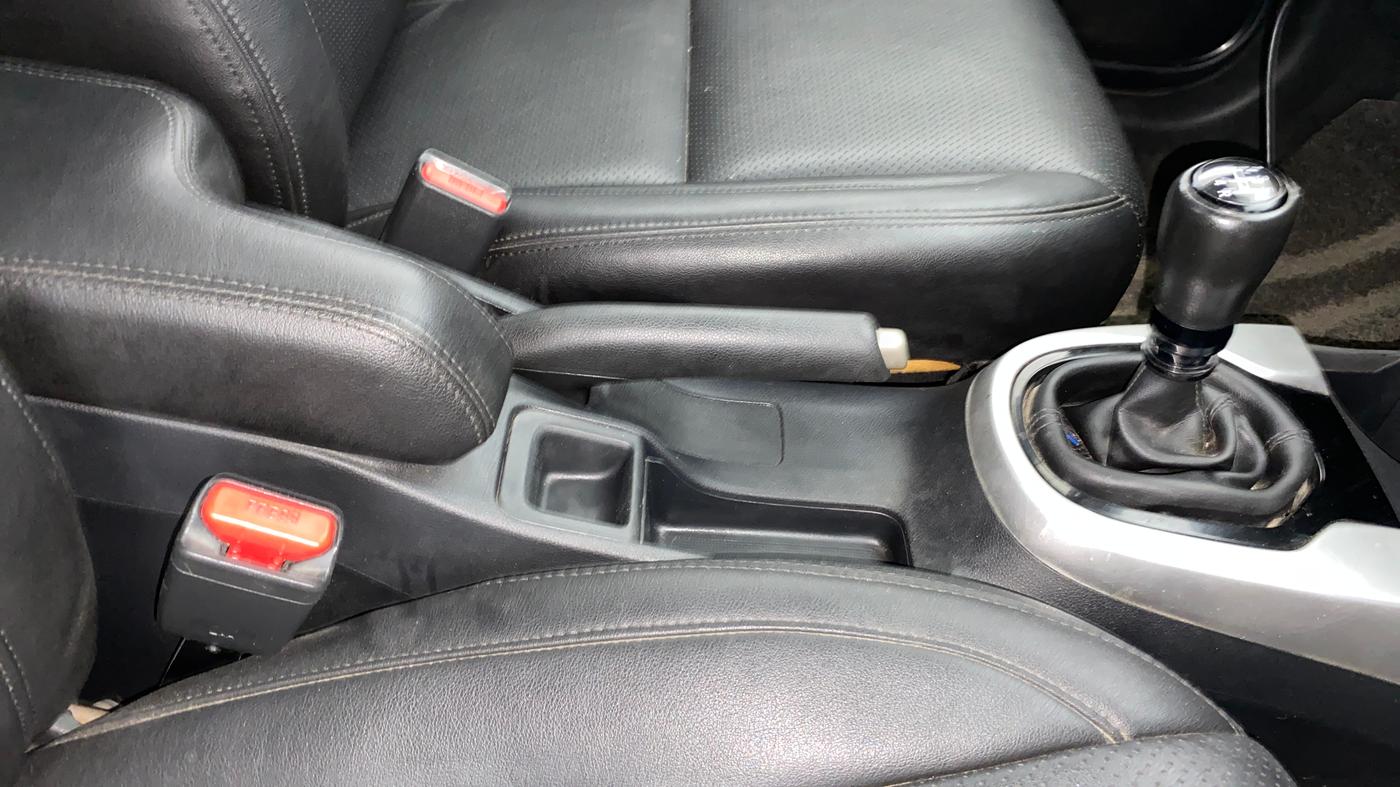 2019 Honda WR-V 1.2L I-VTEC VX MT, Petrol, Manual, 71,590 km, Gear Lever