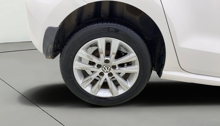 2013 Volkswagen Polo HIGHLINE1.2L, Petrol, Manual, 86,334 km, Right Rear Wheel