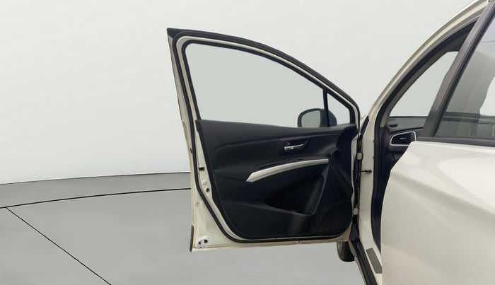 2017 Maruti S Cross DELTA 1.3, Diesel, Manual, 1,32,280 km, LHS Front Door