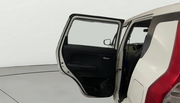 2023 Maruti New Wagon-R VXI 1.0, CNG, Manual, 38,869 km, LHS Rear Door