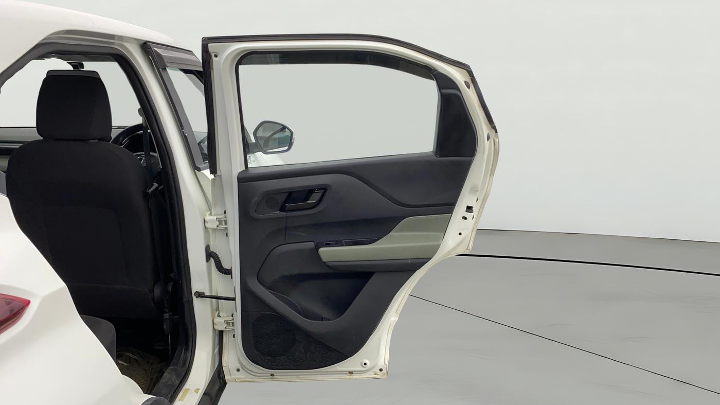 2021 Tata PUNCH ADVENTURE MT, Petrol, Manual, 83,443 km, RHS Rear Door