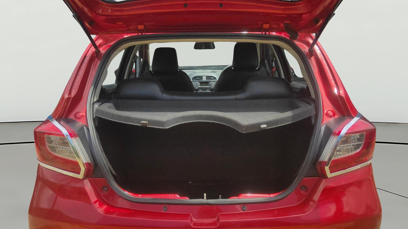2018 Tata Tiago XZA PETROL, Petrol, Automatic, 72,397 km, Boot Open Zoomed View