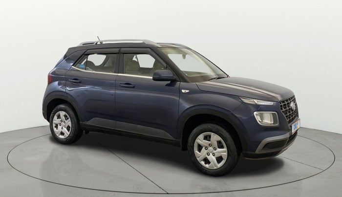 2021 Hyundai VENUE S 1.2, Petrol, Manual, 31,948 km, Right Front Diagonal