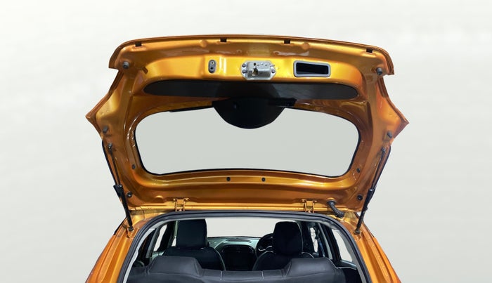 2018 Tata Tiago XZ PETROL, Petrol, Manual, 19,165 km, Boot Door Open