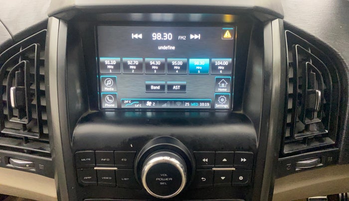 2017 Mahindra XUV500 W10, Diesel, Manual, 98,291 km, Air Conditioner