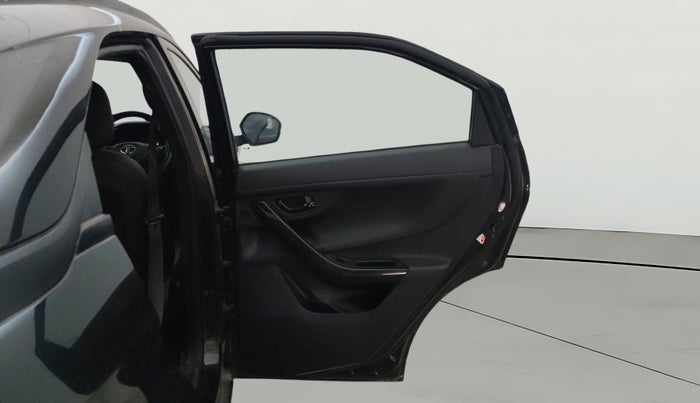 2022 Tata NEXON XZ PLUS (PREMIUM) DIESEL DARK EDITION, Diesel, Manual, 50,274 km, RHS Rear Door