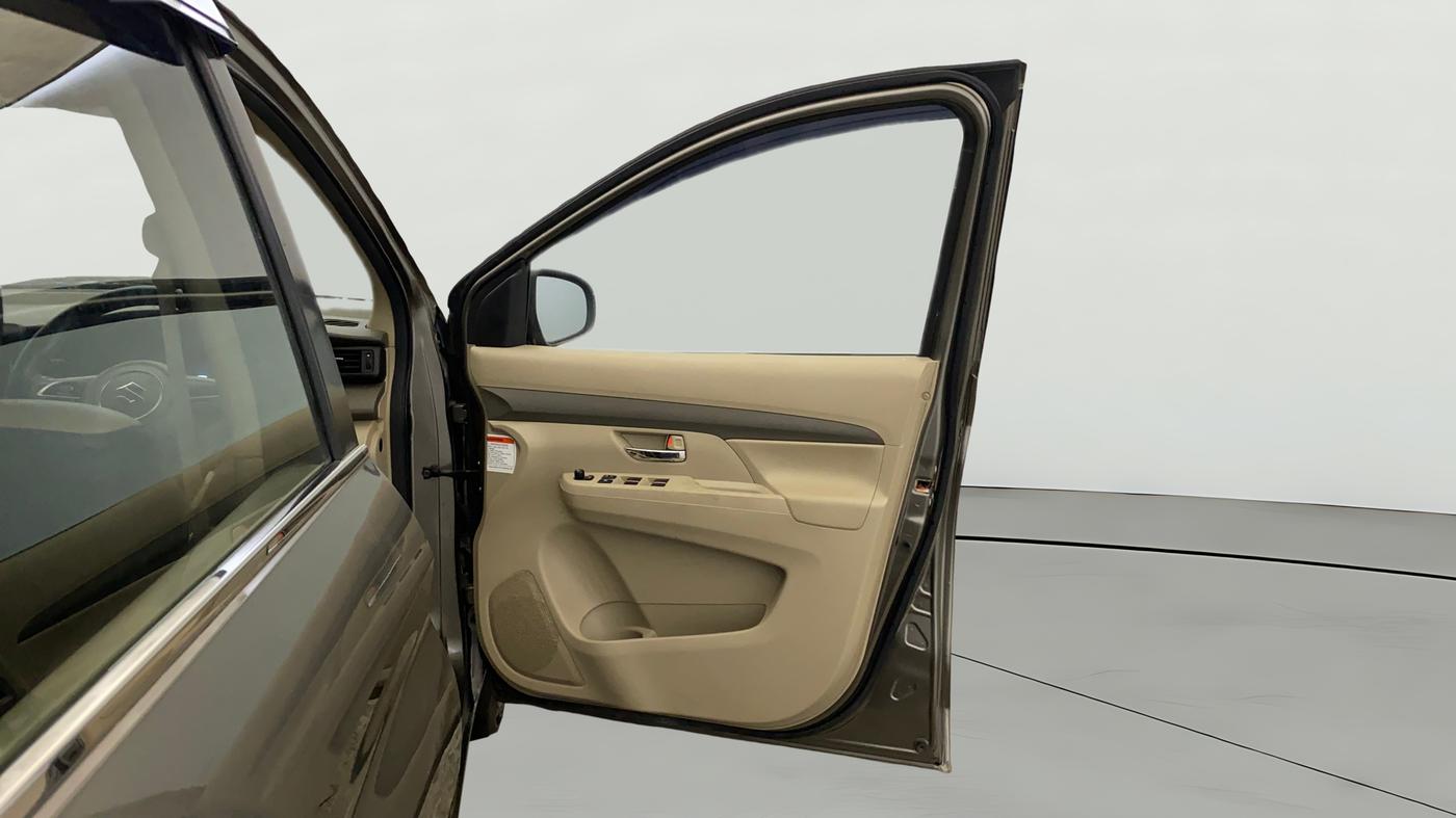 2024 Maruti Ertiga   VXI (O) CNG, CNG, Manual, 18,639 km, RHS Front Door