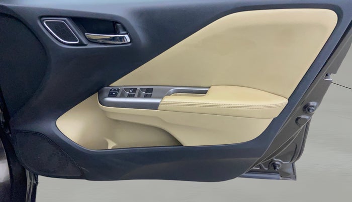 2017 Honda City 1.5L I-VTEC VX CVT, Petrol, Automatic, 94,505 km, Driver Side Door Panels Control