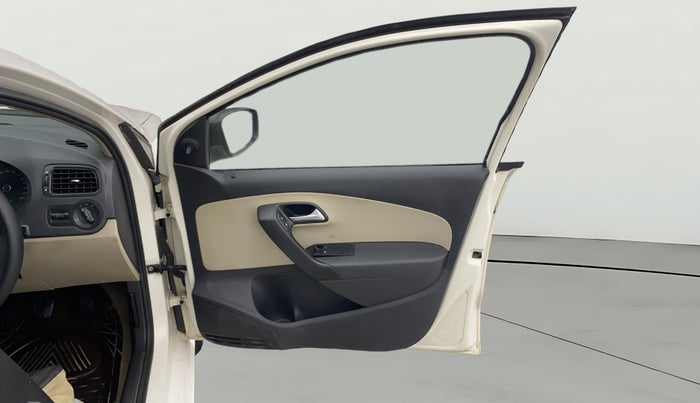 2013 Volkswagen Polo TRENDLINE 1.2L PETROL, Petrol, Manual, 92,944 km, RHS Front Door