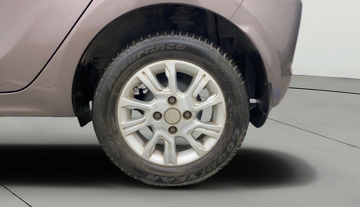 2016 Tata Tiago XZ PETROL, Petrol, Manual, 12,101 km, Left Rear Wheel