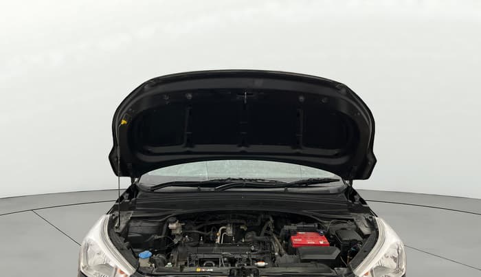 2017 Hyundai Creta E PLUS 1.6 PETROL, Petrol, Manual, 36,843 km, Open Bonet
