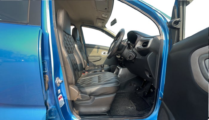 2021 Datsun Redi Go T(O) 1.0, Petrol, Manual, 98,763 km, Right Side Front Door Cabin