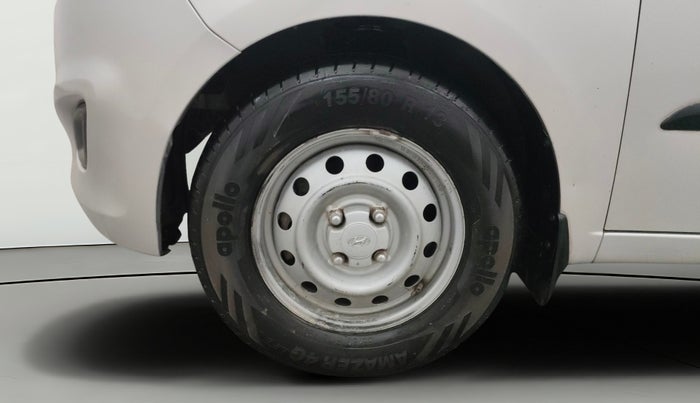 2013 Hyundai i10 MAGNA 1.1, Petrol, Manual, 1,06,088 km, Left Front Wheel