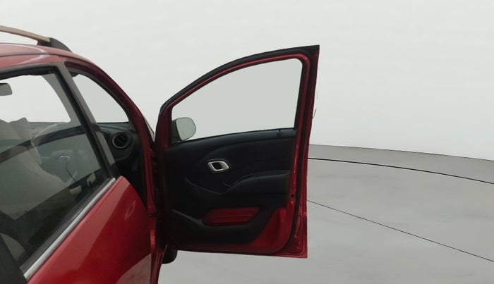 2018 Datsun Redi Go T(O) 1.0, Petrol, Manual, 1,04,773 km, RHS Front Door