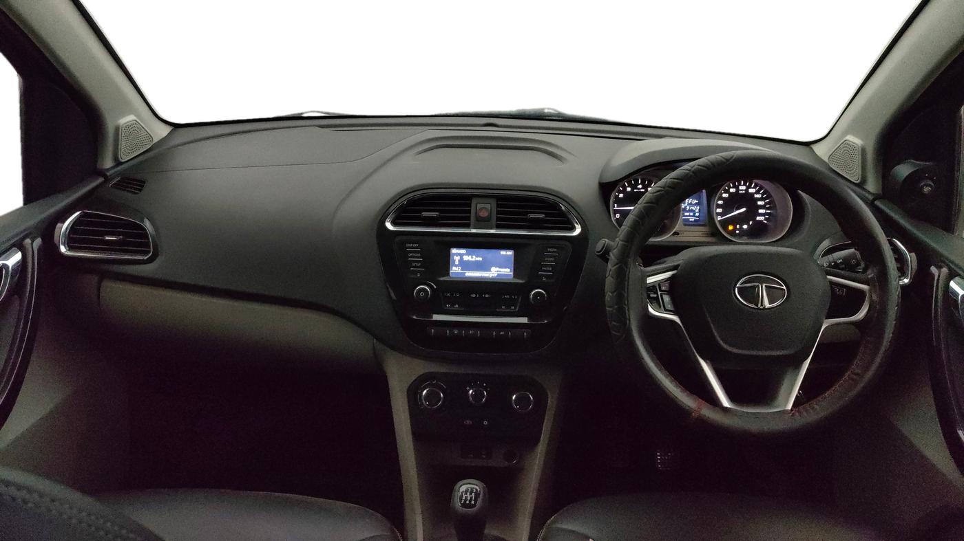 2017 Tata Tiago XZ PETROL, Petrol, Manual, 91,394 km, Dashboard