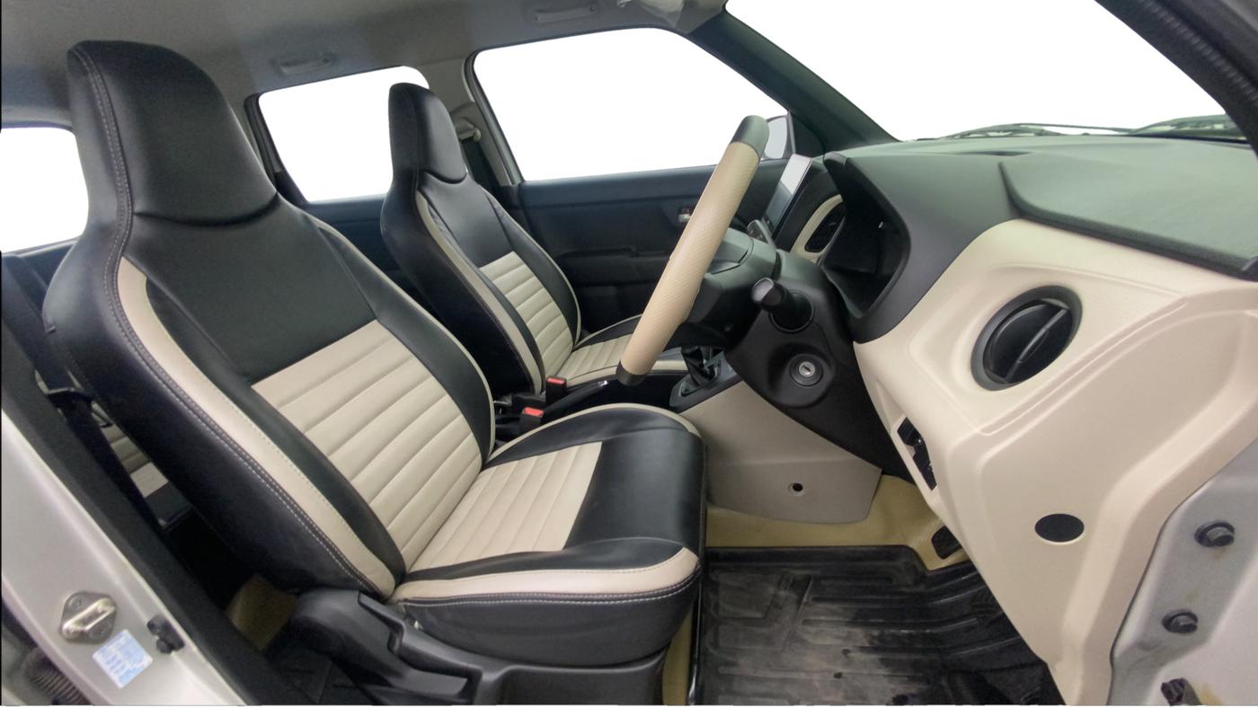 2020 Maruti New Wagon-R VXI (O) 1.2, Petrol, Manual, 30,491 km, Right Side Front Door Cabin