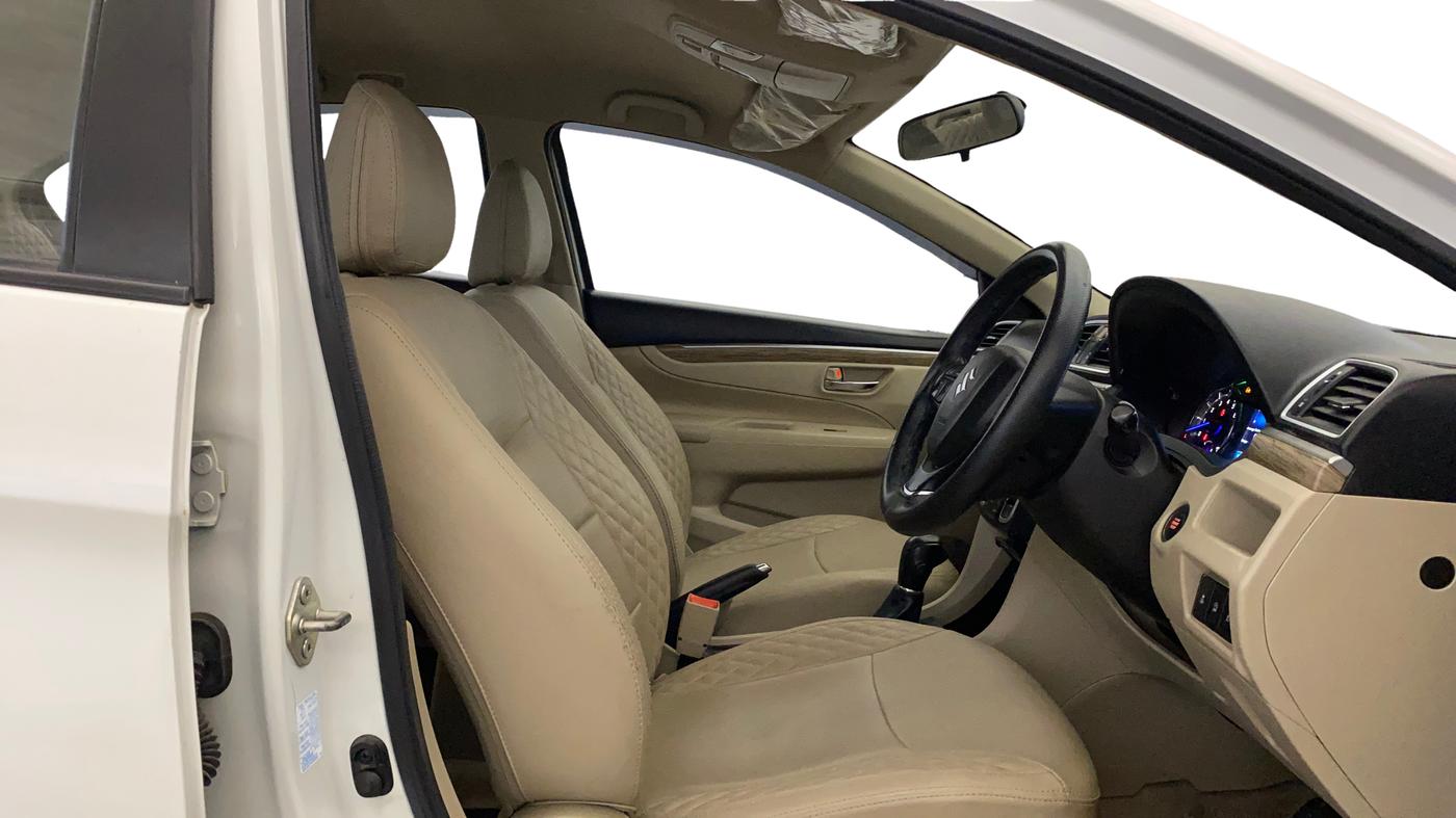 2023 Maruti Ciaz ZETA AT 1.5  SHVS PETROL, Petrol, Automatic, 20,729 km, Right Side Front Door Cabin