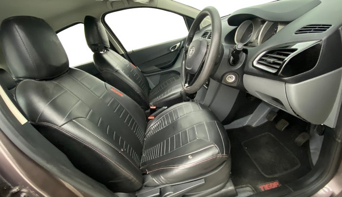 2017 Tata TIGOR XZ (O) PETROL, Petrol, Manual, 72,438 km, Right Side Front Door Cabin