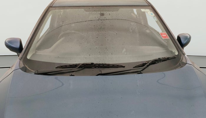 2017 Maruti Baleno DELTA CVT PETROL 1.2, Petrol, Automatic, 40,767 km, Front Windshield