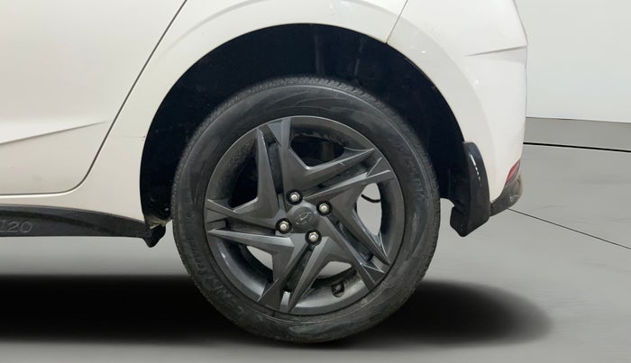2022 Hyundai NEW I20 SPORTZ 1.2 MT, Petrol, Manual, 50,366 km, Left Rear Wheel