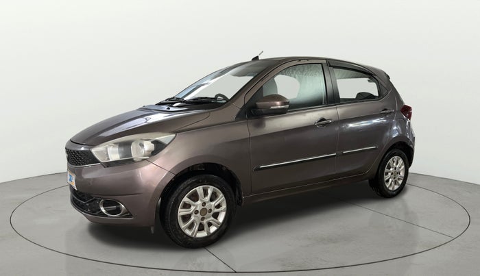 2016 Tata Tiago XZ PETROL, Petrol, Manual, 92,490 km, Left Front Diagonal