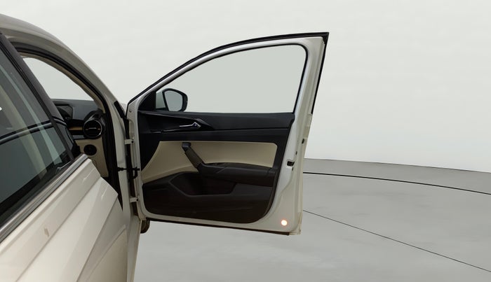 2022 Skoda SLAVIA STYLE 1.0L TSI MT, Petrol, Manual, 46,726 km, RHS Front Door