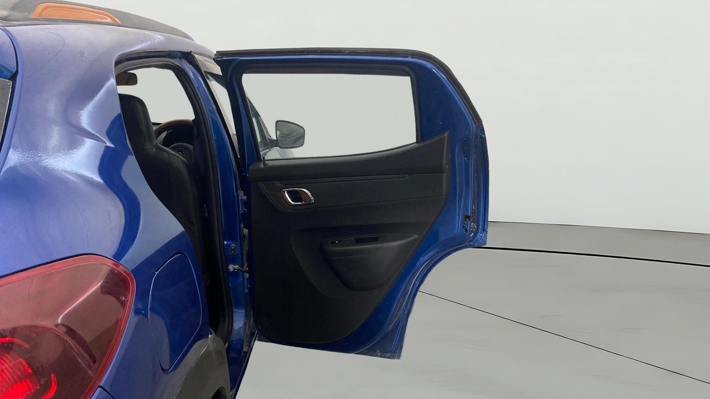 2022 Renault Kwid CLIMBER 1.0 AMT (O), Petrol, Automatic, 25,816 km, RHS Rear Door