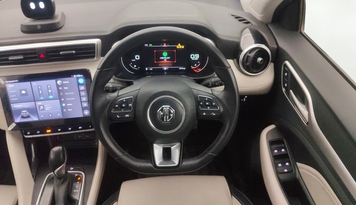 2023 MG ASTOR SAVVY 1.5 CVT, Petrol, Automatic, 37,770 km, Steering Wheel Close Up