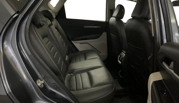 2021 KIA SONET HTX 1.5, Diesel, Manual, 75,434 km, Right Side Rear Door Cabin