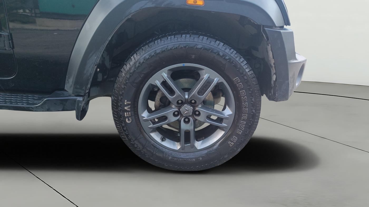 2024 Mahindra Thar LX P 2WD AT HT, Petrol, Automatic, 9,415 km, Right Front Wheel