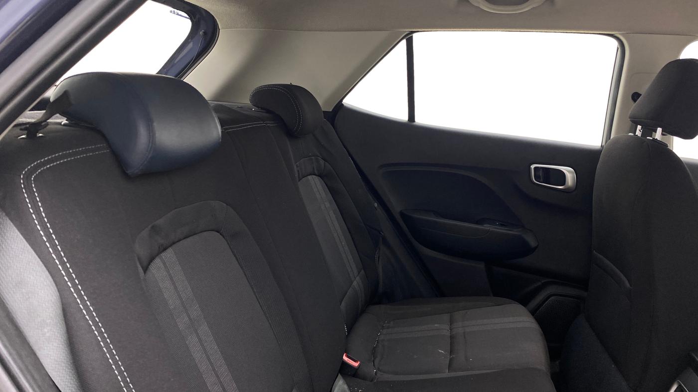 2021 Hyundai VENUE S+ 1.2, Petrol, Manual, 23,851 km, Right Side Rear Door Cabin