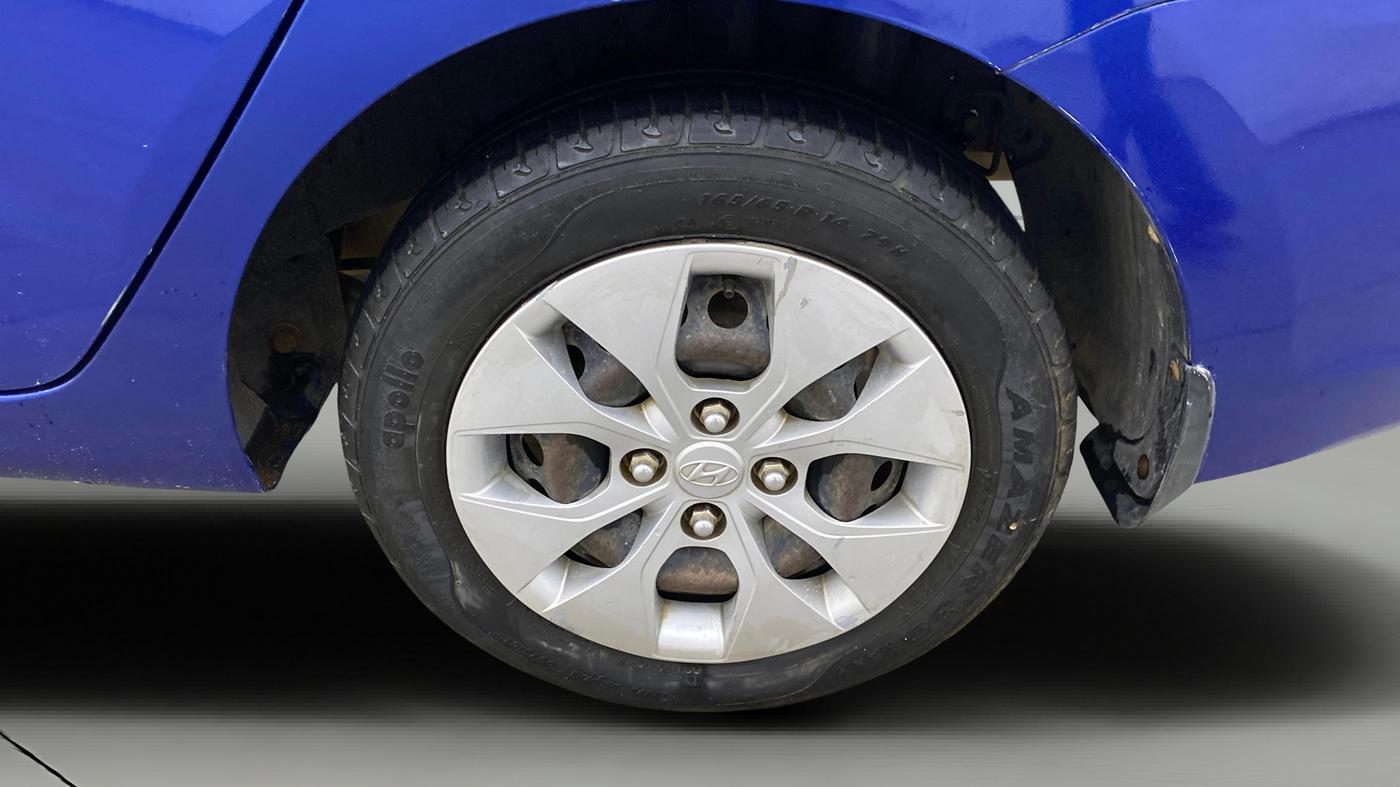 2015 Hyundai Xcent BASE 1.2, Petrol, Manual, 48,263 km, Left Rear Wheel