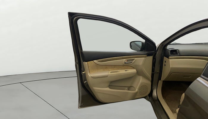 2018 Maruti Ciaz SIGMA 1.5 SHVS MT  PETROL, Petrol, Manual, 64,010 km, LHS Front Door