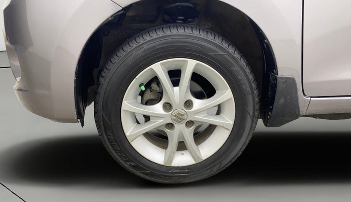 2015 Maruti Celerio ZXI, Petrol, Manual, 30,594 km, Left Front Wheel