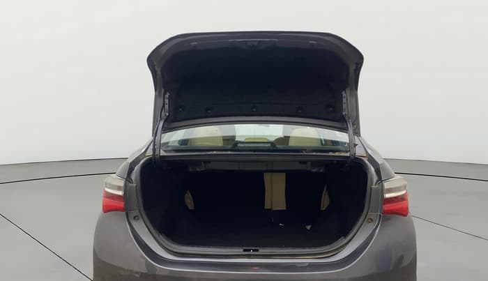 2018 Toyota Corolla Altis J PETROL, Petrol, Manual, 70,965 km, Boot Door Open