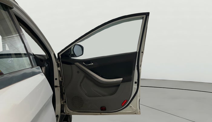 2019 Tata NEXON XZ PLUS PETROL, Petrol, Manual, 76,538 km, RHS Front Door