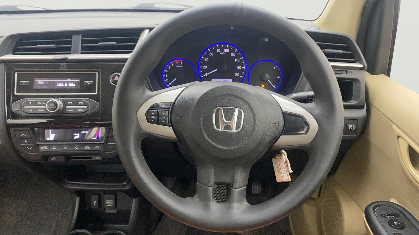 2017 Honda Brio S MT, Petrol, Manual, 75,417 km, Steering Wheel Close Up