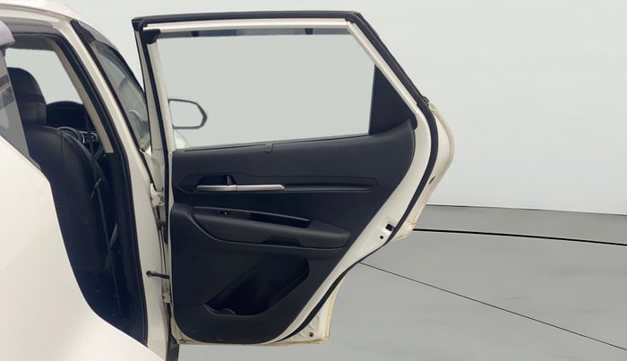 2024 KIA SONET HTK 1.5 DIESEL MT, Diesel, Manual, 34,574 km, RHS Rear Door