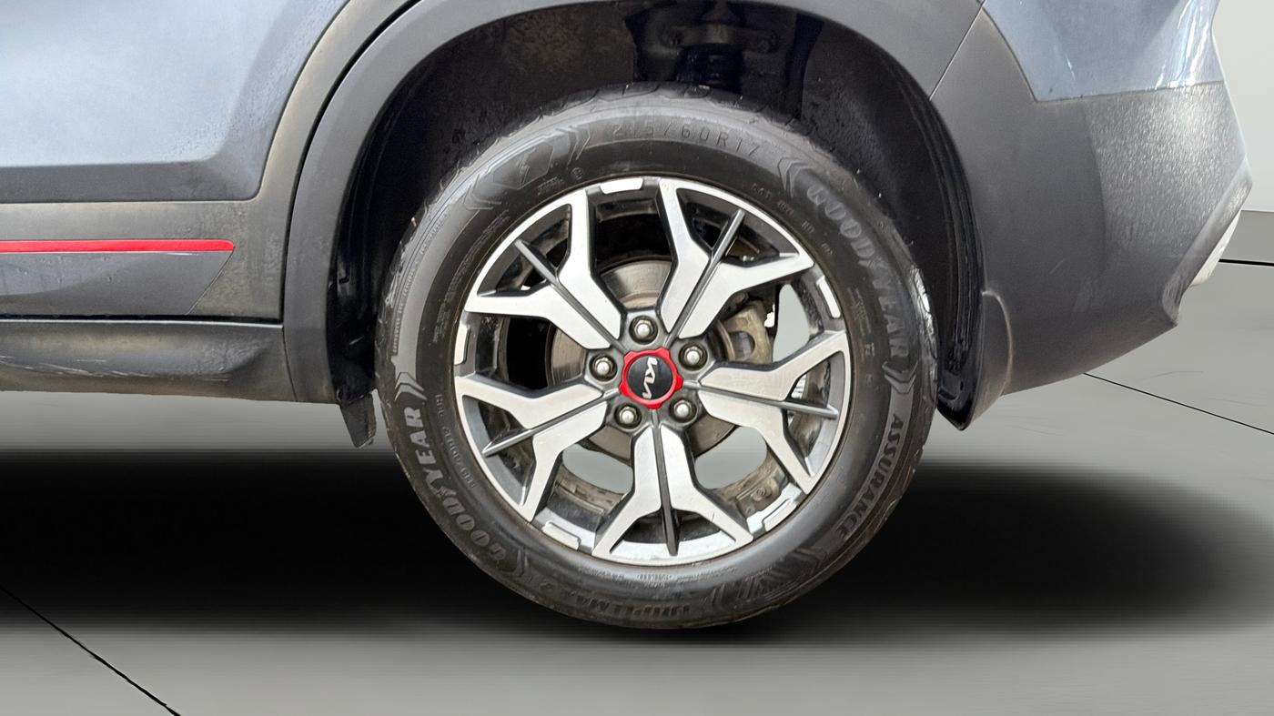 2021 KIA SELTOS GTX PLUS DCT 1.4 PETROL, Petrol, Automatic, 99,077 km, Left Rear Wheel
