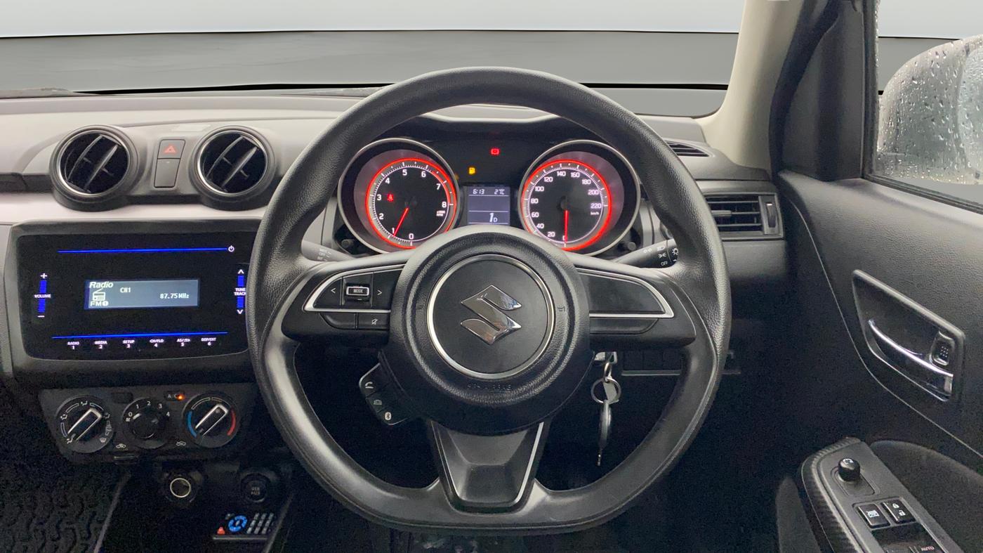 2023 Maruti Swift VXI AMT, Petrol, Automatic, 11,323 km, Steering Wheel Close Up