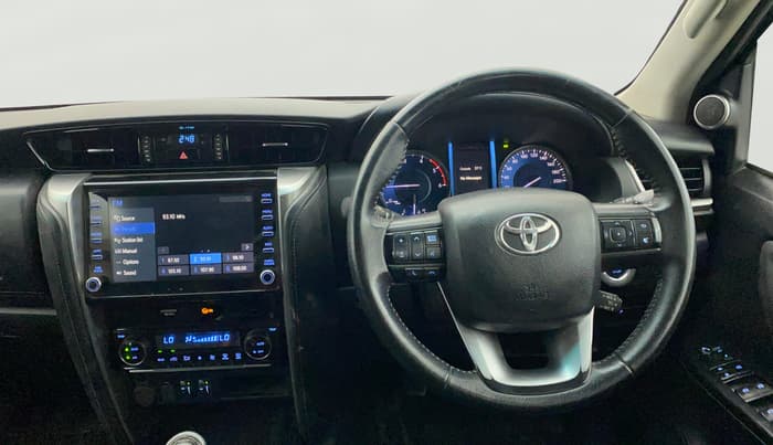 2021 Toyota Fortuner 2.8 4X2 MT, Diesel, Manual, 79,874 km, Steering Wheel Close Up