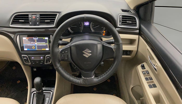 2017 Maruti Ciaz ALPHA  AT 1.4  PETROL, Petrol, Automatic, 28,176 km, Steering Wheel Close Up