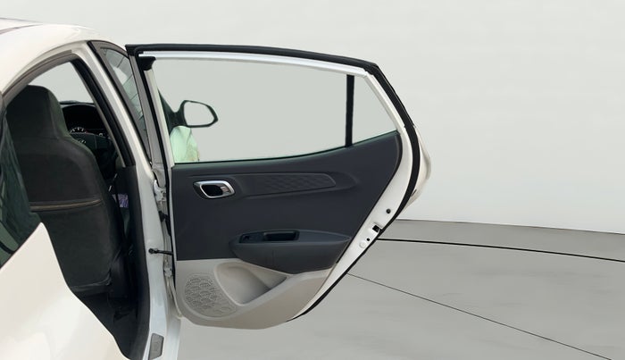 2020 Hyundai AURA SX 1.2, Petrol, Manual, 74,746 km, RHS Rear Door